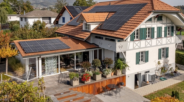 Solaranlage für ein Einfamilienhaus in Wangen an der Aare.